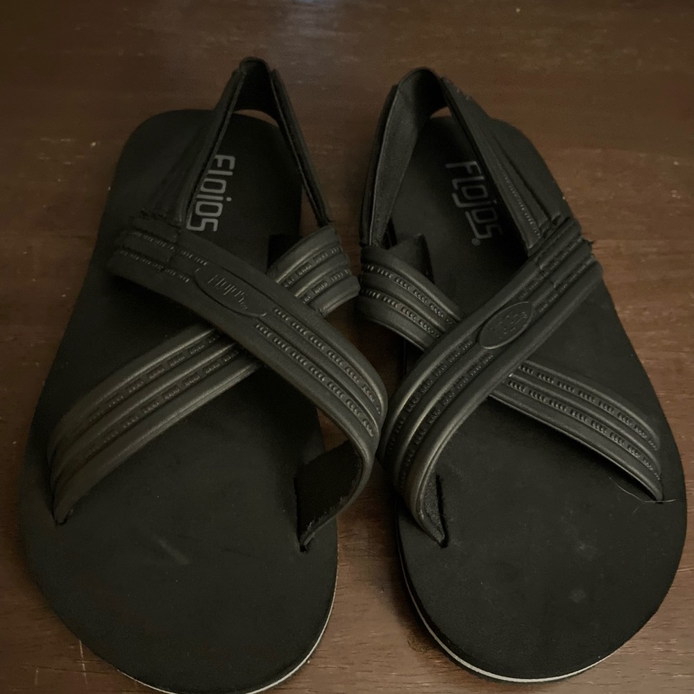 Fitflop Kids Black Cross-Strap Slide Sandals
